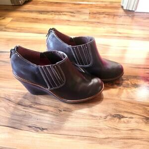 Hush Puppy Leather Wedge Booties Size 8